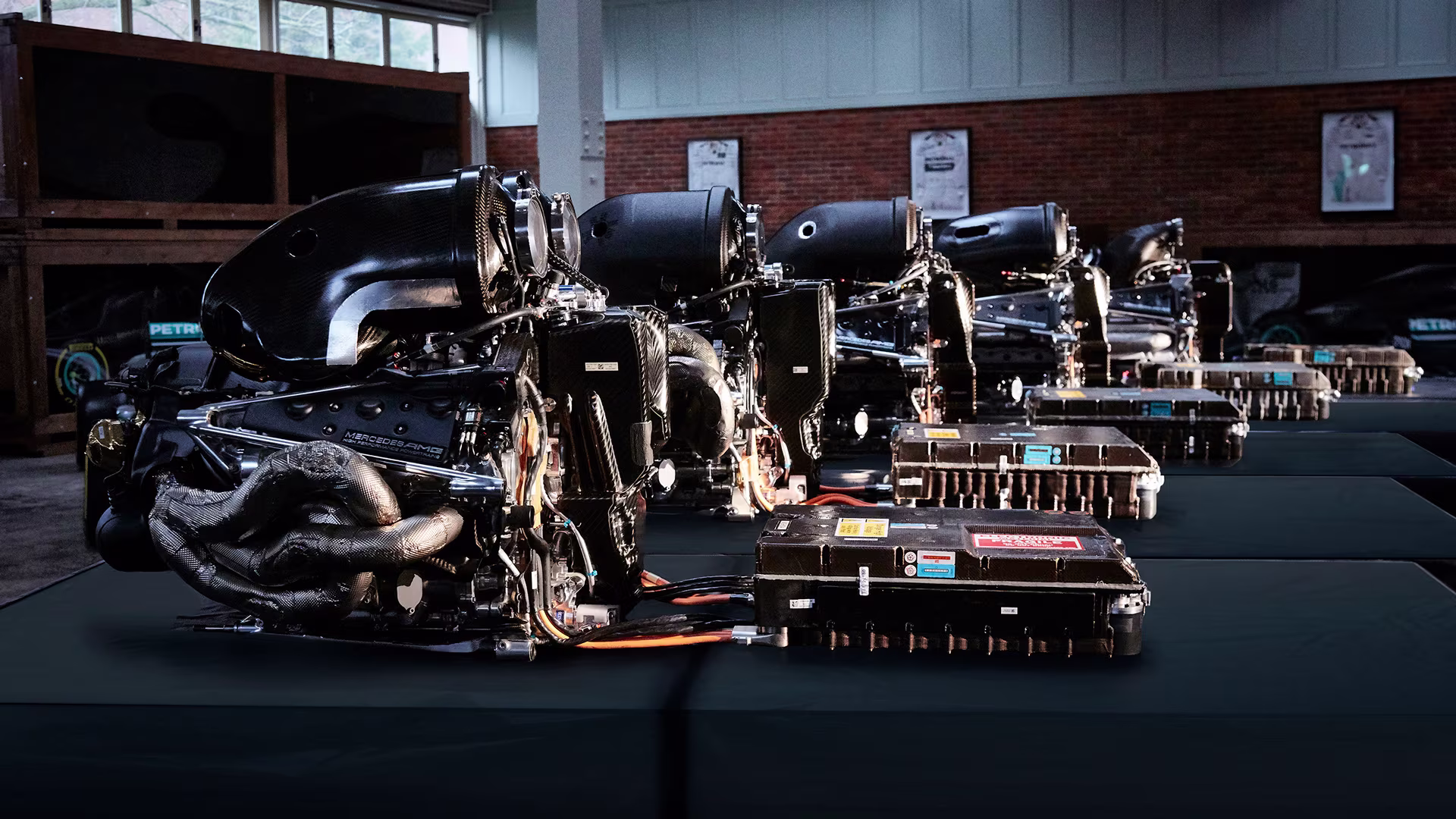 F1 hybrid engine 2026